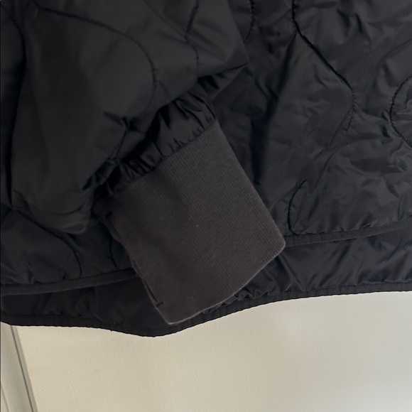 Old Navy Black Quilted 1/2 Zip Puffer Pullover - Picture 5 of 5